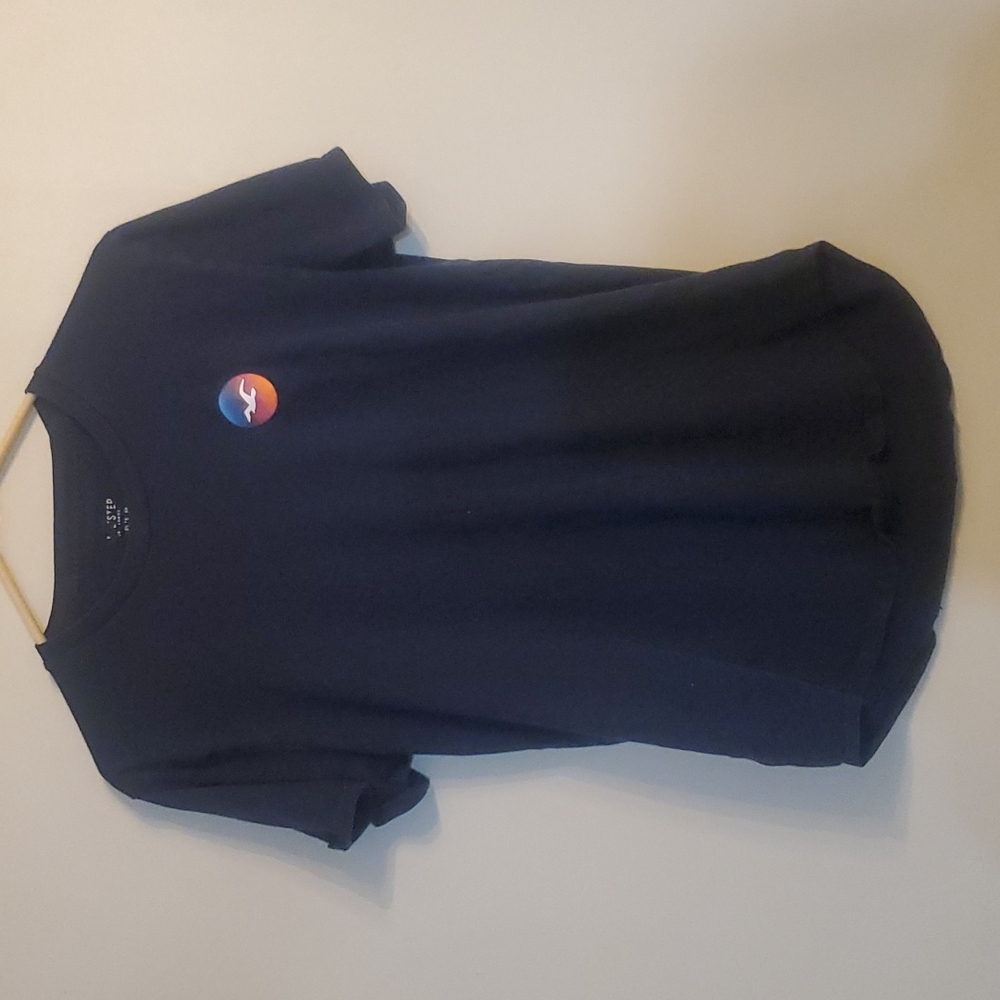 Hollister size m men's graphic t shirt good condition